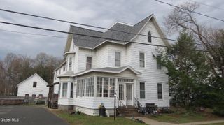 15 First Avenue, Broadalbin, NY 12025