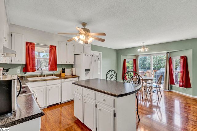104 Locksley Drive, Greenwood, SC 29649