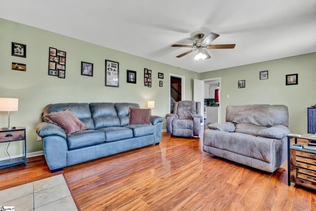 104 Locksley Drive, Greenwood, SC 29649