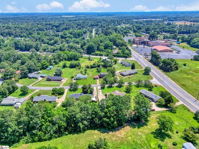 104 Locksley Drive, Greenwood, SC 29649