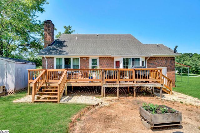 104 Locksley Drive, Greenwood, SC 29649