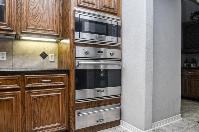 9102 S Pass Lane, Houston, TX 77064