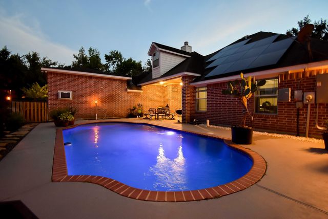 9102 S Pass Lane, Houston, TX 77064