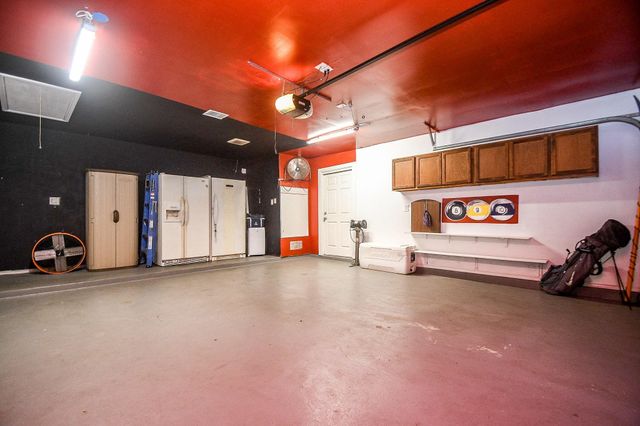 9102 S Pass Lane, Houston, TX 77064
