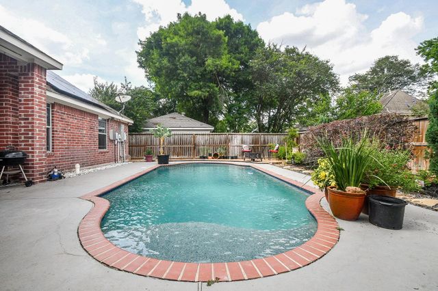 9102 S Pass Lane, Houston, TX 77064