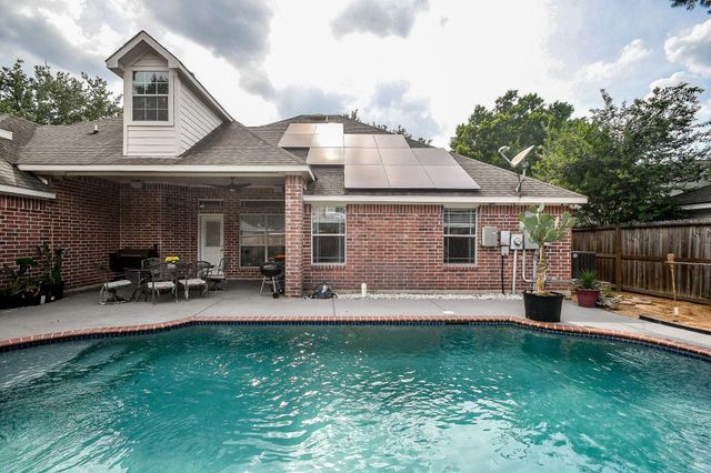 9102 S Pass Lane, Houston, TX 77064