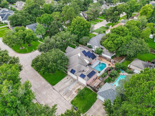 9102 S Pass Lane, Houston, TX 77064