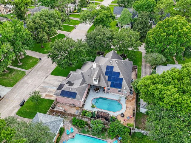 9102 S Pass Lane, Houston, TX 77064