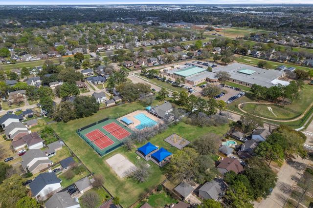9102 S Pass Lane, Houston, TX 77064