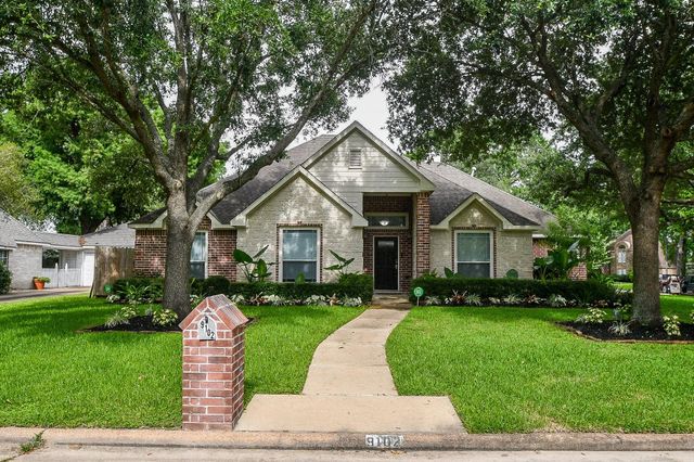 9102 S Pass Lane, Houston, TX 77064