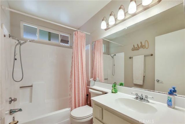 642 Wilson Ave, Perris, CA 92571