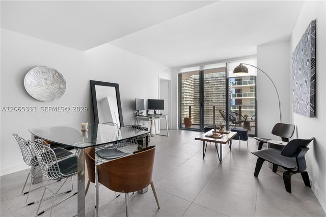 1300 S Miami Ave 2411, Miami, FL 33130