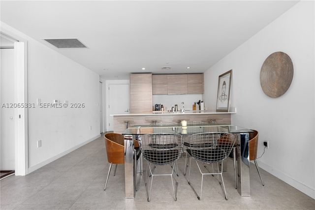 1300 S Miami Ave 2411, Miami, FL 33130