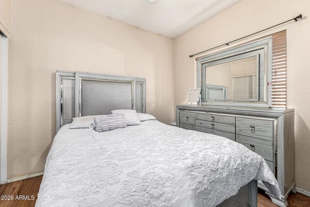 7205 W SUNDERLAND Avenue, Phoenix, AZ 85033