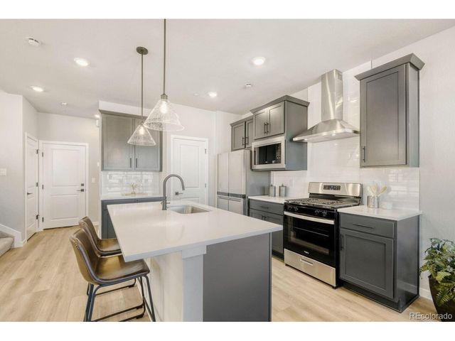 3881 W 82nd Ln, Westminster, CO 80031