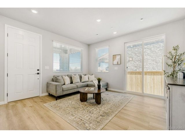 3881 W 82nd Ln, Westminster, CO 80031