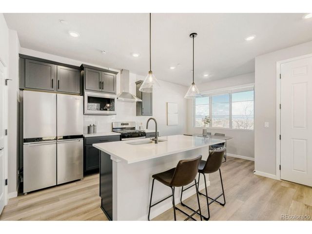 3881 W 82nd Ln, Westminster, CO 80031