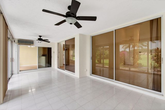 6071 Greenspointe Drive, Boynton Beach, FL 33437