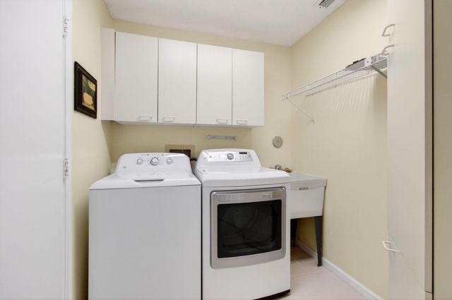 6071 Greenspointe Drive, Boynton Beach, FL 33437