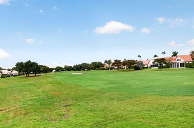 6071 Greenspointe Drive, Boynton Beach, FL 33437