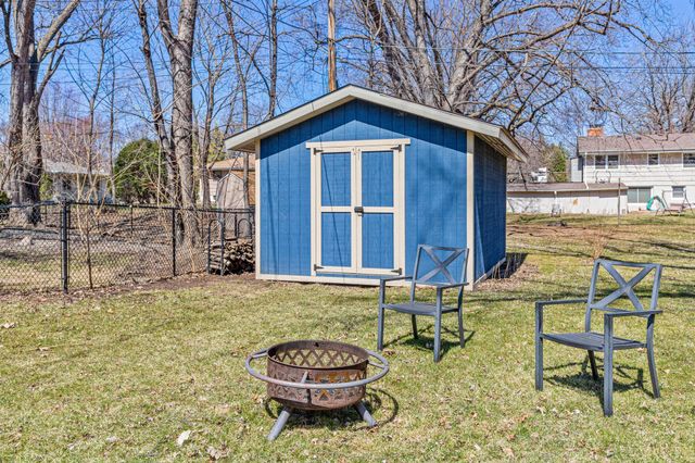 8180 Julianne Terrace, Golden Valley, MN 55427