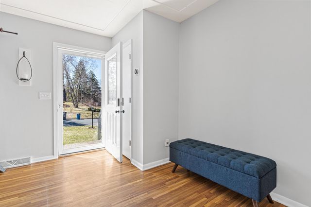 8180 Julianne Terrace, Golden Valley, MN 55427