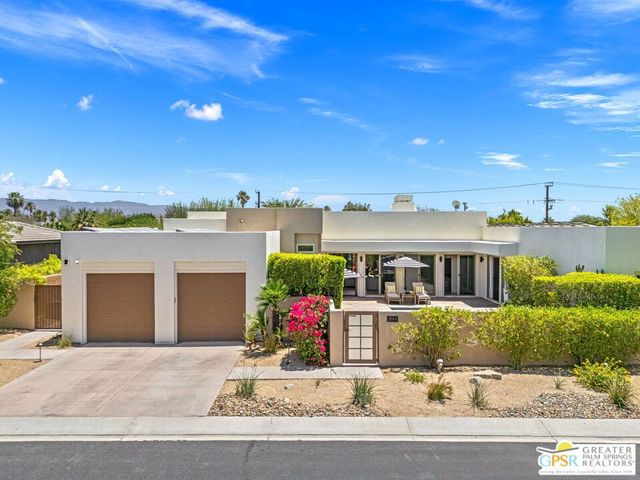 2684 Isabella Way, Palm Springs, CA 92262