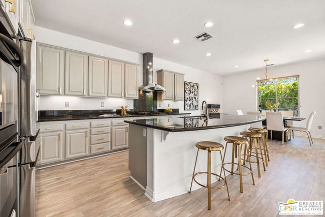 2684 Isabella Way, Palm Springs, CA 92262
