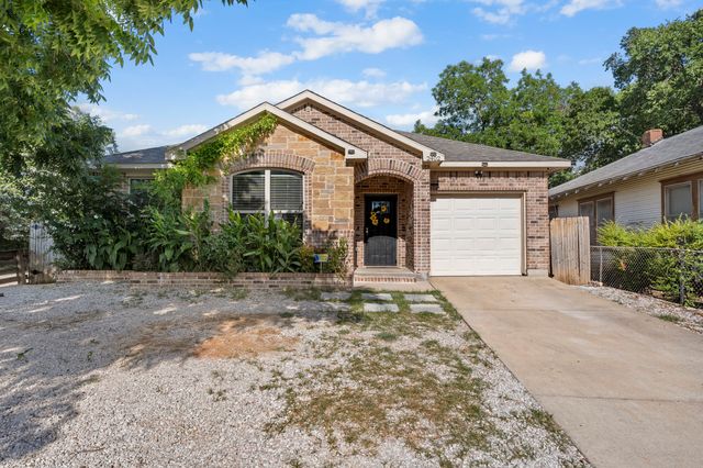 2402 Alaska Avenue, Dallas, TX 75216