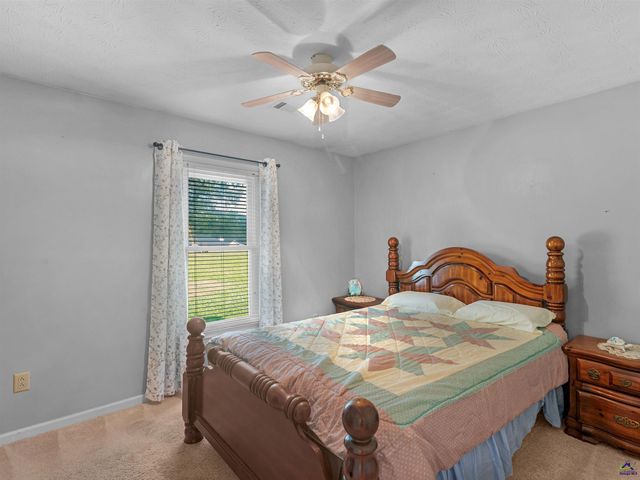 109 Summerfield Drive, Mcdonough, GA 30253