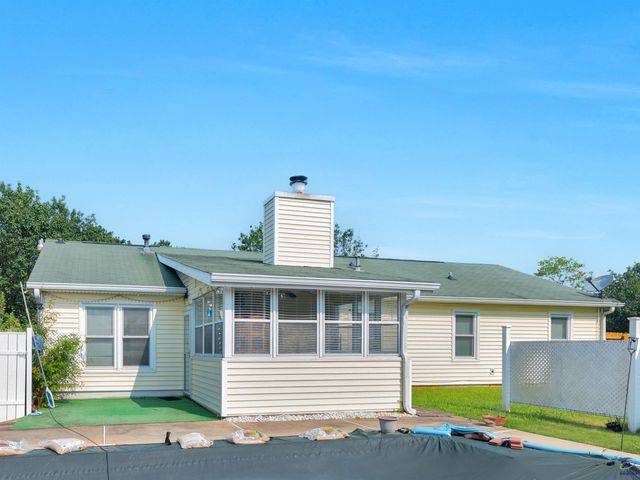 109 Summerfield Drive, Mcdonough, GA 30253