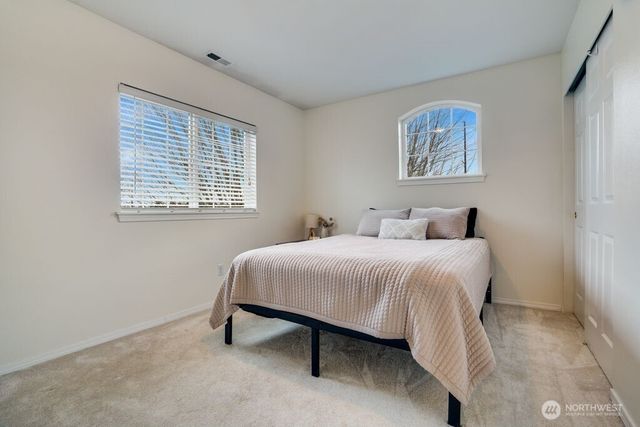 8918 176th Street Ct E, Puyallup, WA 98375