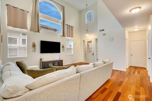 8918 176th Street Ct E, Puyallup, WA 98375