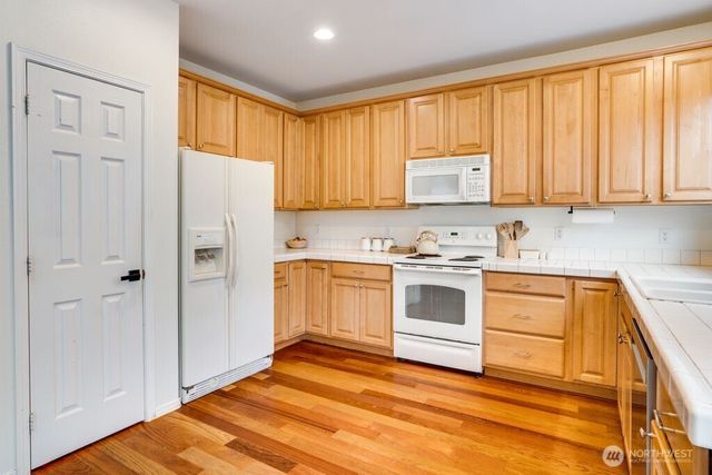 8918 176th Street Ct E, Puyallup, WA 98375