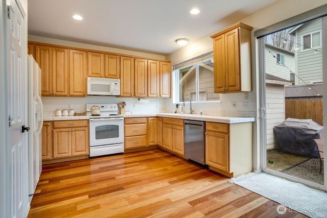 8918 176th Street Ct E, Puyallup, WA 98375