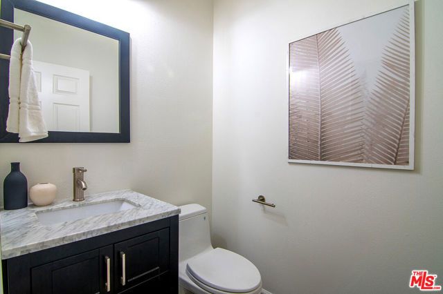 1541 S Bedford Street 201, Los Angeles, CA 90035