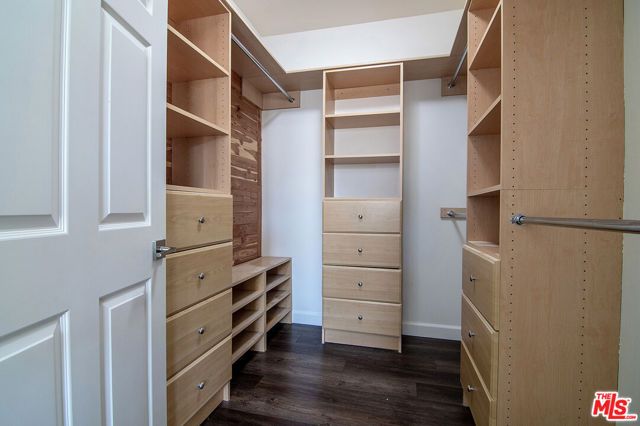 1541 S Bedford Street 201, Los Angeles, CA 90035