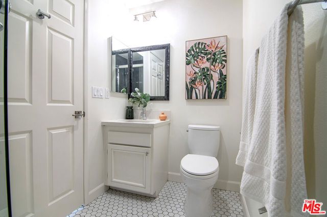1541 S Bedford Street 201, Los Angeles, CA 90035