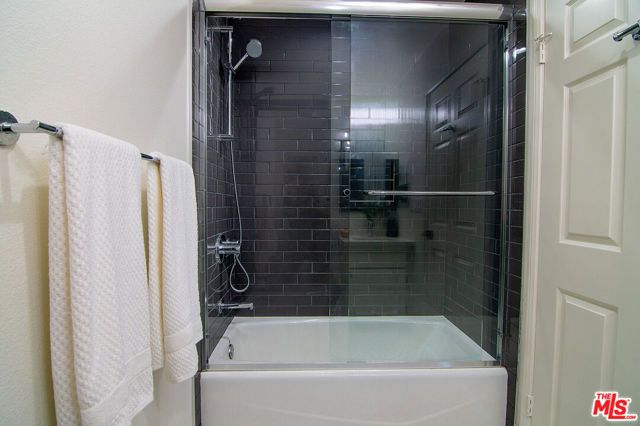 1541 S Bedford Street 201, Los Angeles, CA 90035