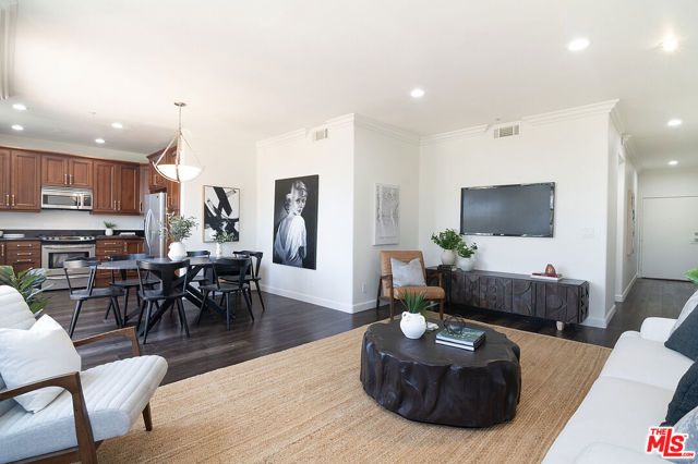 1541 S Bedford Street 201, Los Angeles, CA 90035