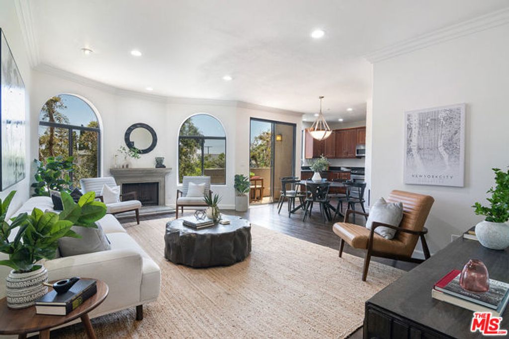 1541 S Bedford Street 201, Los Angeles, CA 90035