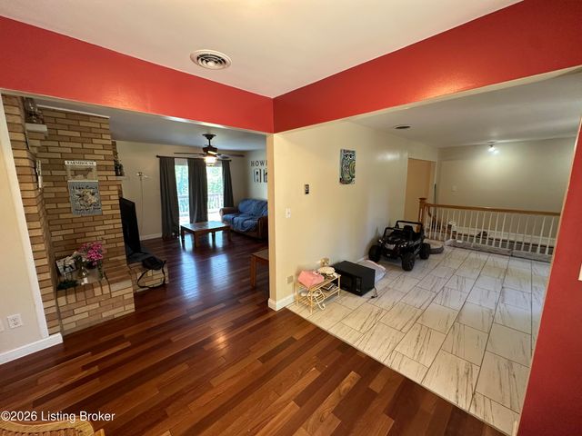 234 Northridge Dr, Bedford, KY 40006