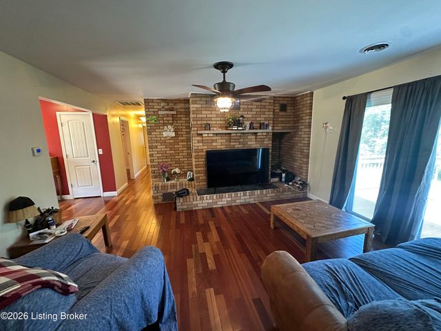 234 Northridge Dr, Bedford, KY 40006
