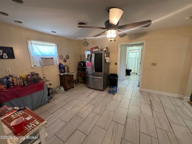 234 Northridge Dr, Bedford, KY 40006