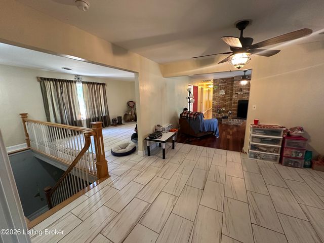 234 Northridge Dr, Bedford, KY 40006