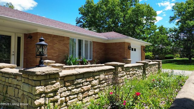 234 Northridge Dr, Bedford, KY 40006