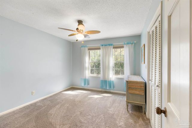 505 Bear Dr, Gulf Breeze, FL 32561