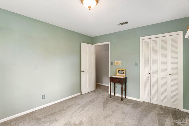 505 Bear Dr, Gulf Breeze, FL 32561