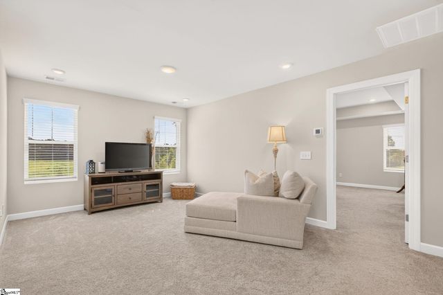 1528 Yellowwood Court, Reidville, SC 29388