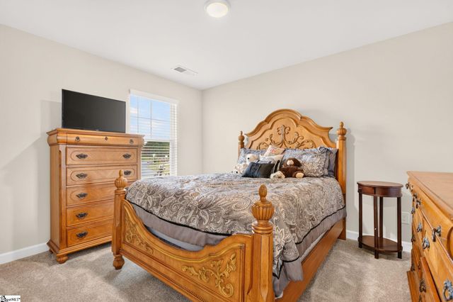 1528 Yellowwood Court, Reidville, SC 29388